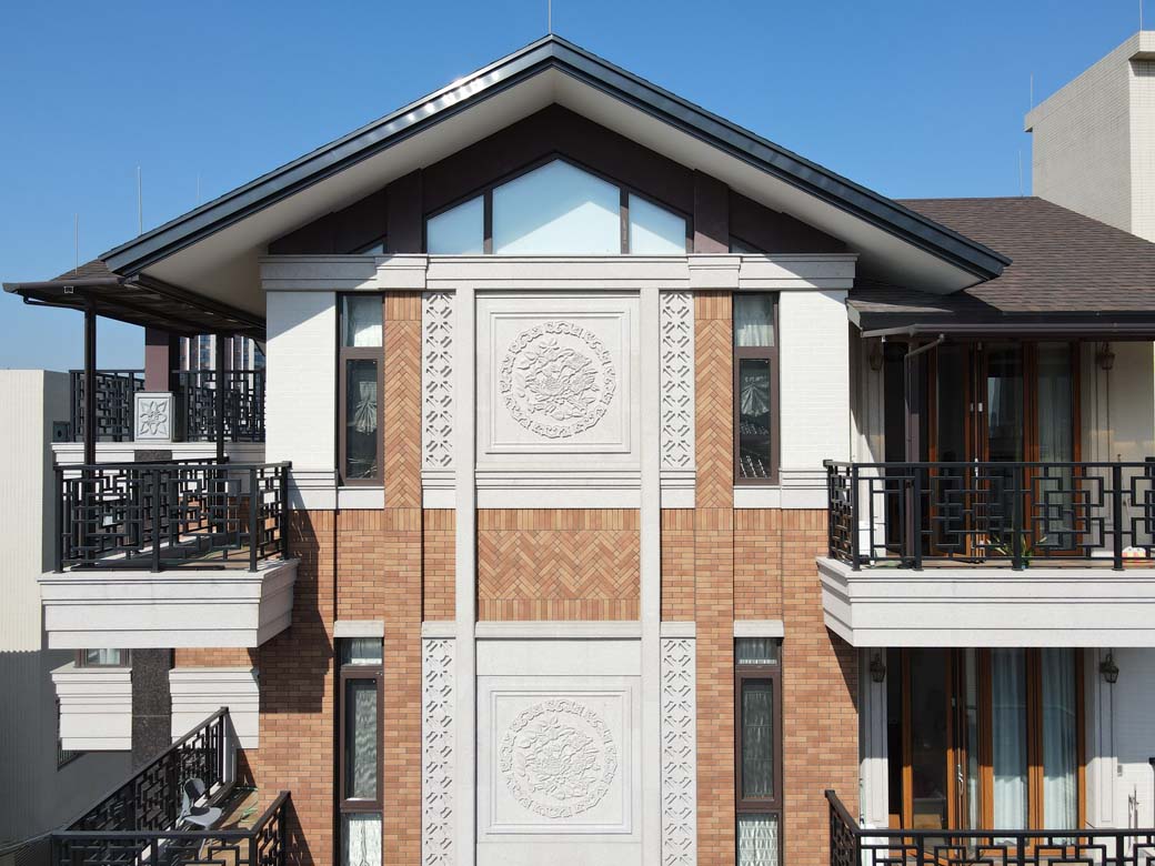 {info.field_group_lang.thumb4.post_other_value_format.alt[$k]}