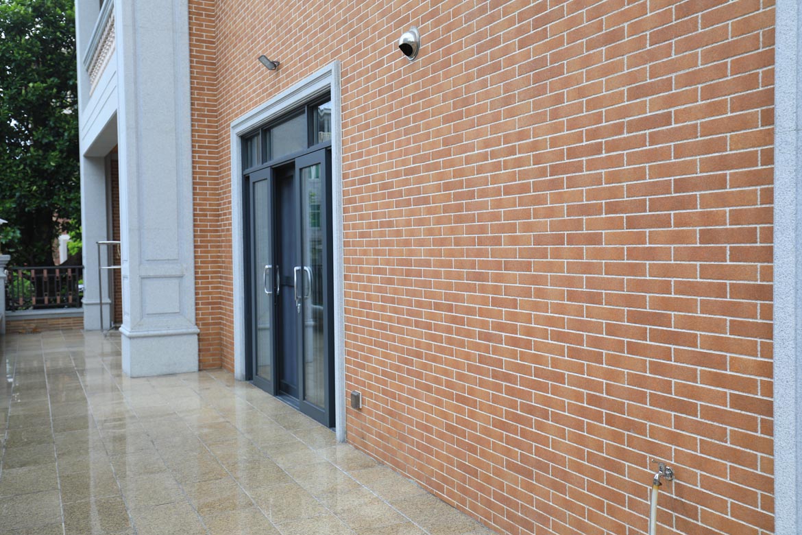 {info.field_group_lang.thumb4.post_other_value_format.alt[$k]}