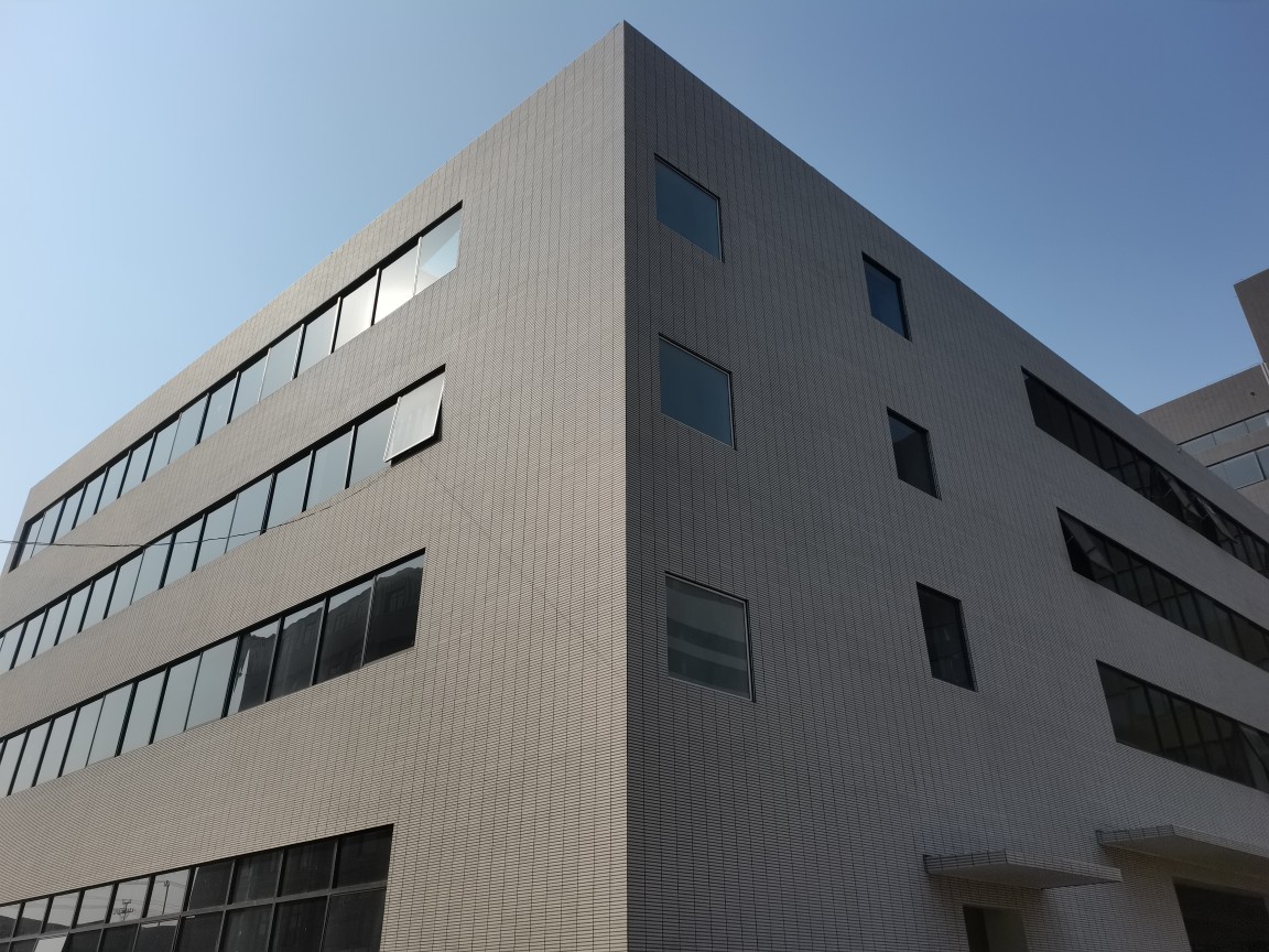 {info.field_group_lang.thumb4.post_other_value_format.alt[$k]}