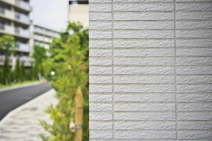 {info.field_group_lang.thumb4.post_other_value_format.alt[$k]}