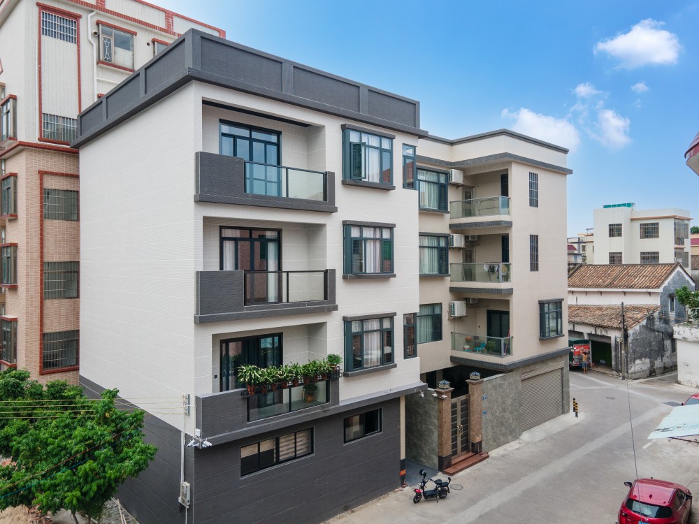 {info.field_group_lang.thumb4.post_other_value_format.alt[$k]}