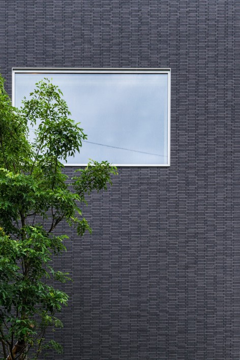 {info.field_group_lang.thumb4.post_other_value_format.alt[$k]}