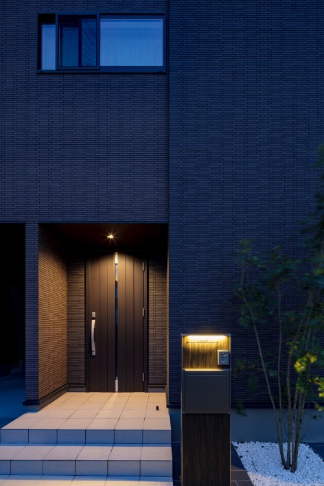 {info.field_group_lang.thumb4.post_other_value_format.alt[$k]}